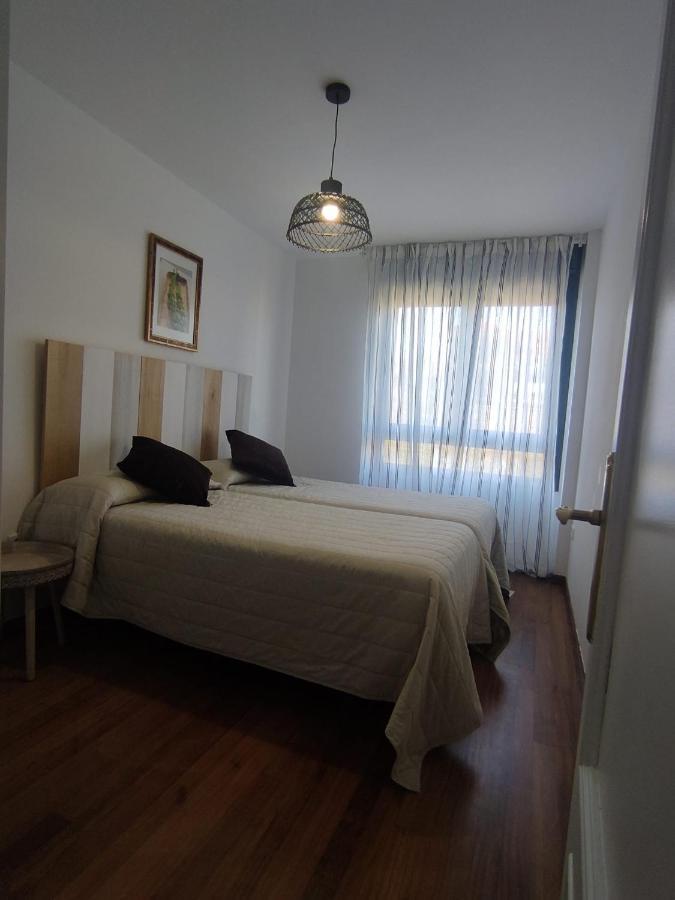 Vivienda Playa De Covachos Daire Soto de la Marina Dış mekan fotoğraf