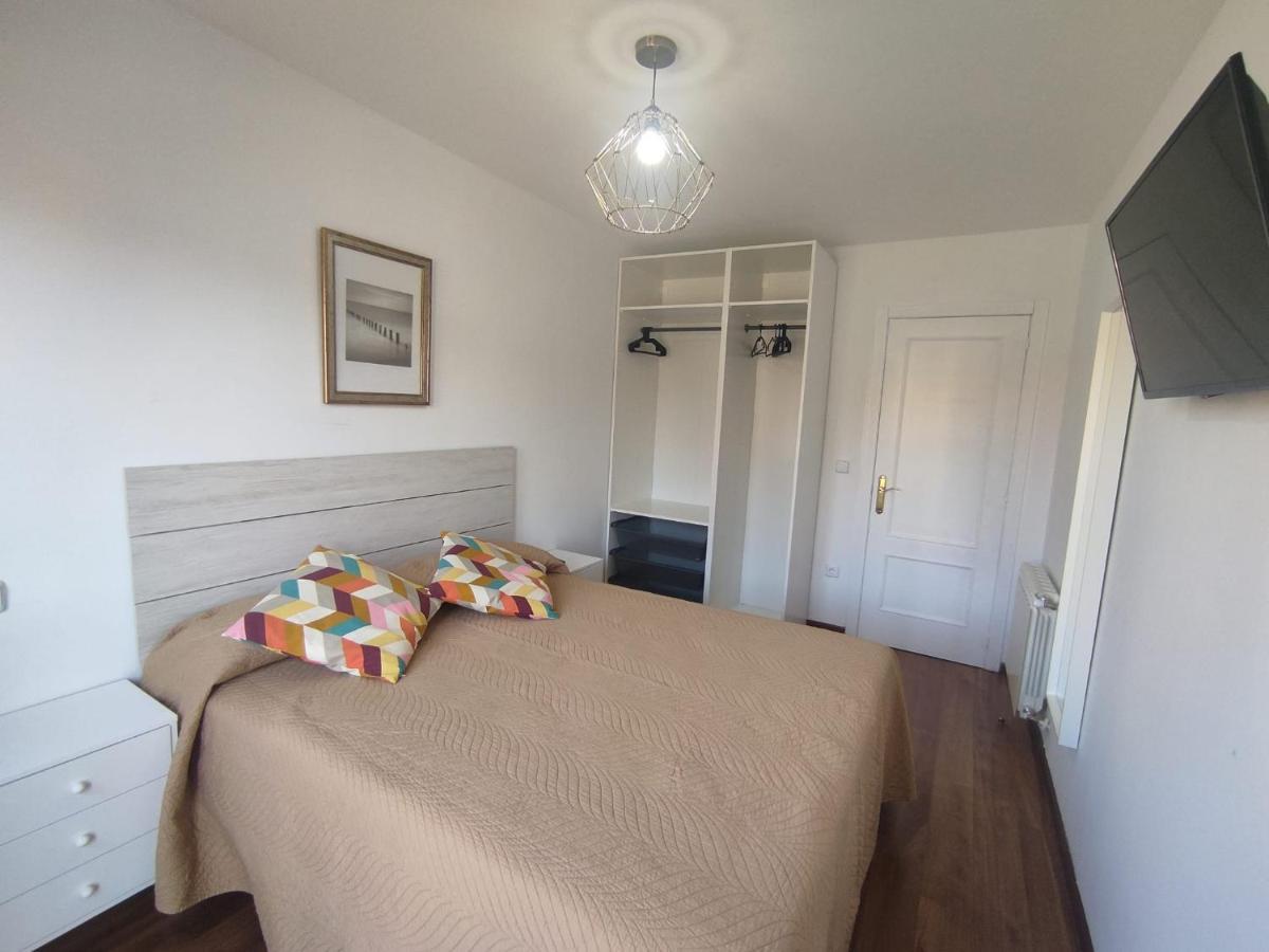 Vivienda Playa De Covachos Daire Soto de la Marina Dış mekan fotoğraf